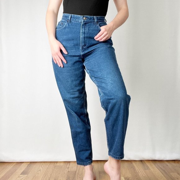 Vintage Denim - Vintage Ultra High Rise Mom Ribcage Relaxed Wedgie Fit Straight Leg Denim Jeans